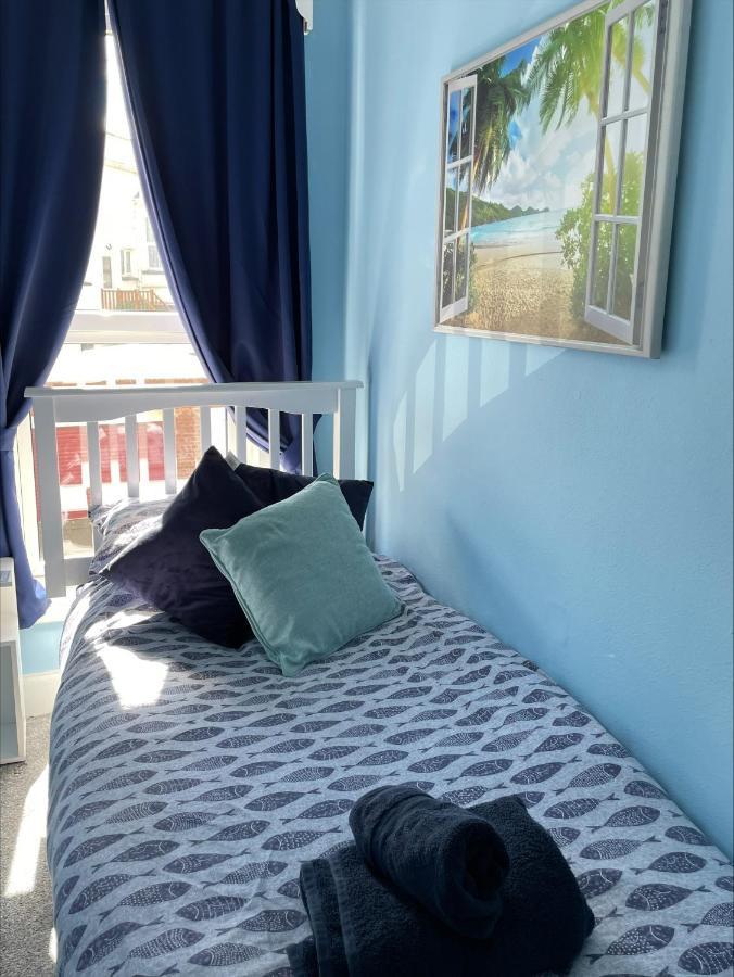 Seaview Apartment With Parking Ексмут Екстер'єр фото